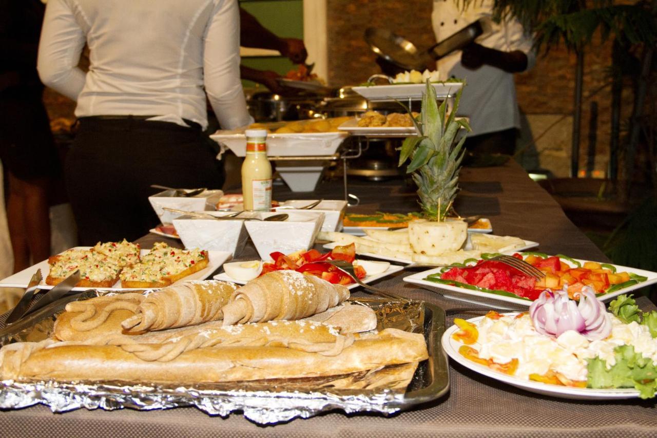 Villa Angelia Boutique Hotel Ikoyi Luaran gambar