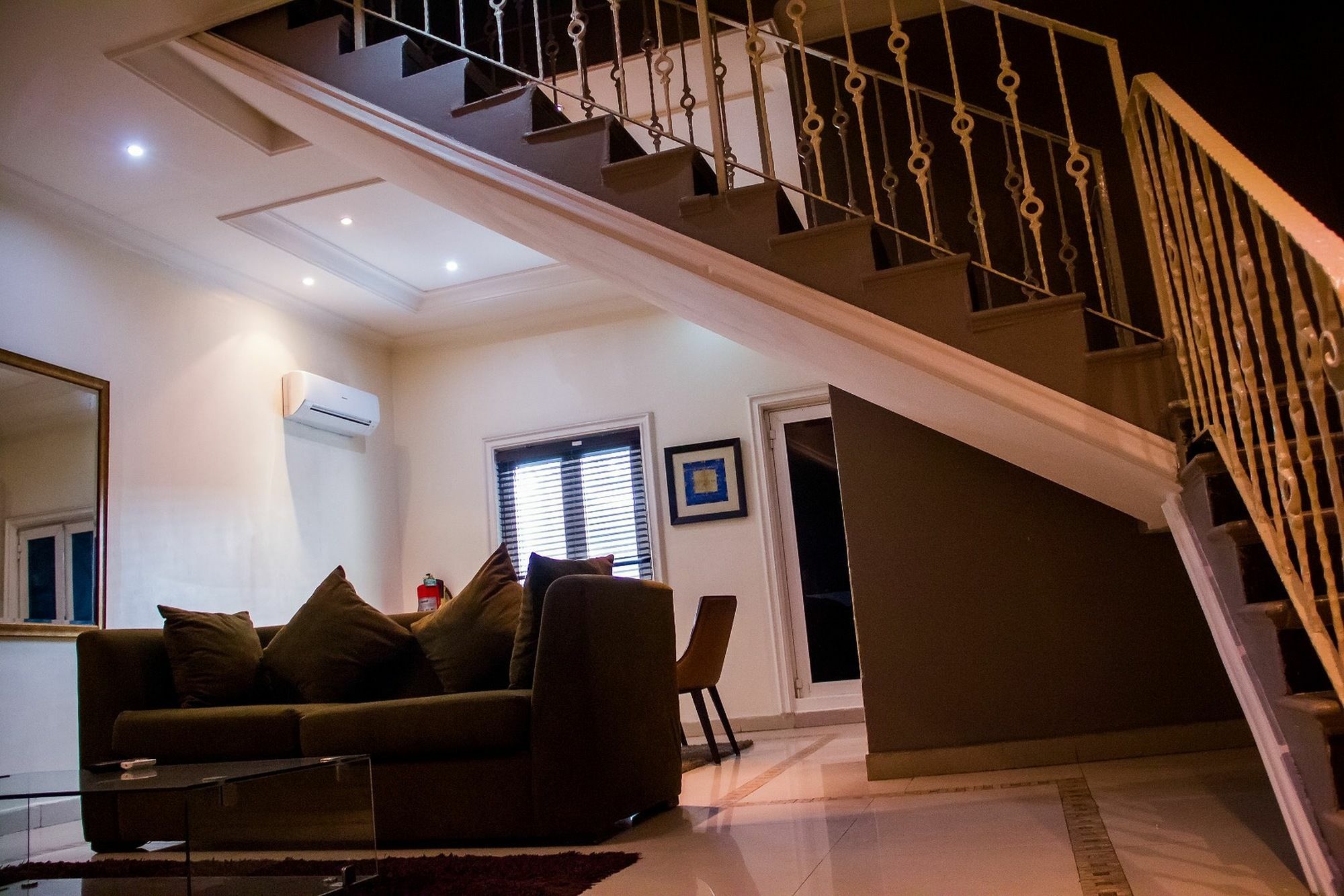 Villa Angelia Boutique Hotel Ikoyi Luaran gambar